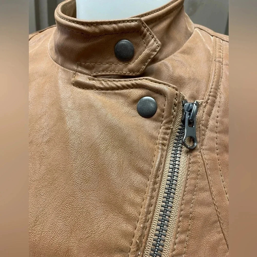💥Host Pick💥 We The Free Fenix Vegan Moto Jacket size XS - Picture 6 of 11